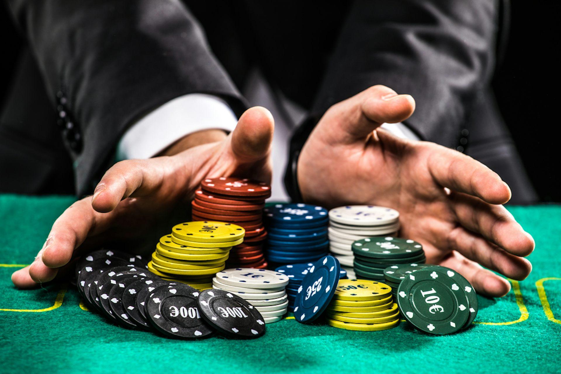 Chơi game kiếm tiền dễ dàng và rút ngay về tài khoản ngân hàng uy tín